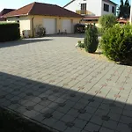 Ambrozia
