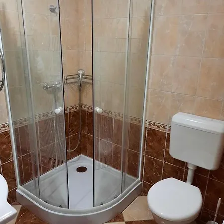 Ambrozia Oda ve Kahvaltı Kanije