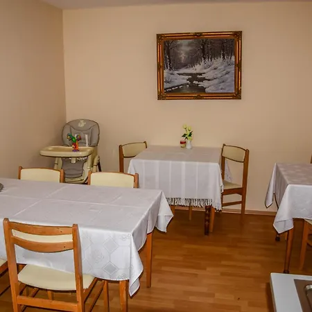 Oda ve Kahvaltı Ambrozia